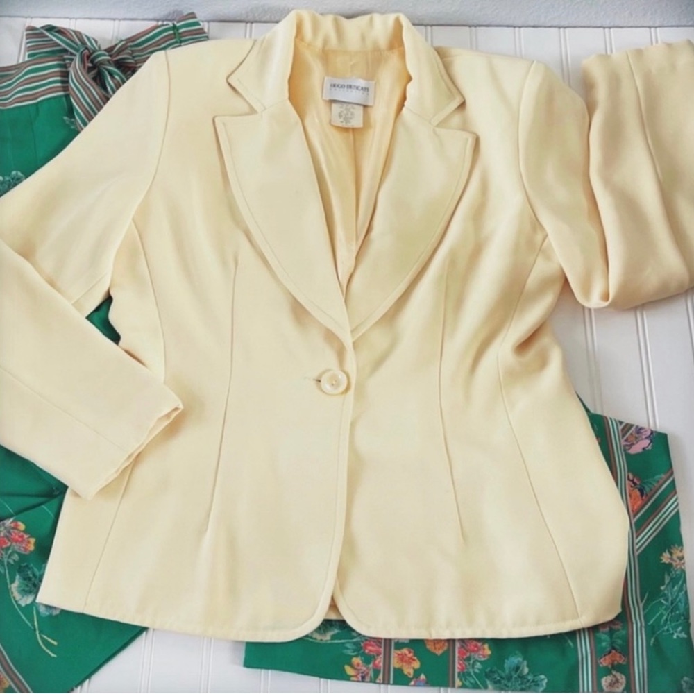 Vintage Hugo Buscati 90s Spring Yellow Padded Shoulder Career Suit Jacket Blazer
